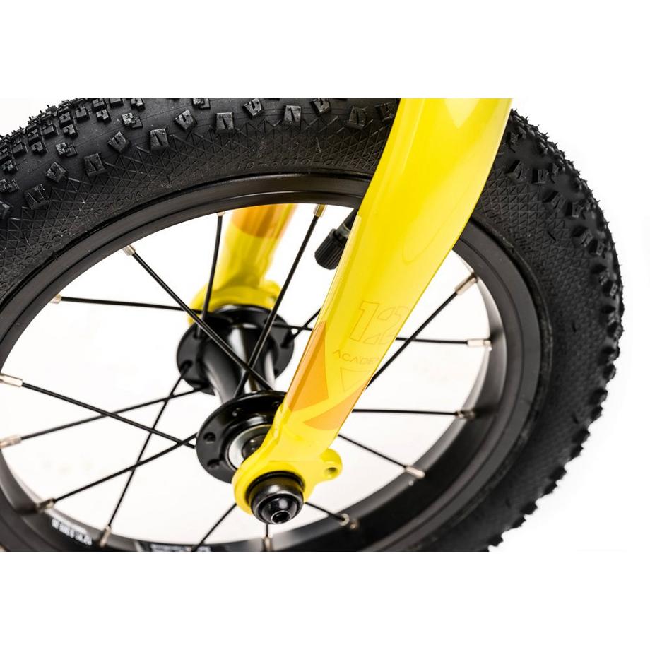 ACADEMY  12" Grade 1 