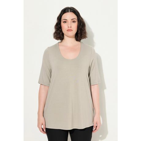 Ulla Popken  T-shirt con davanti doppio, scollo a V e mezze maniche 