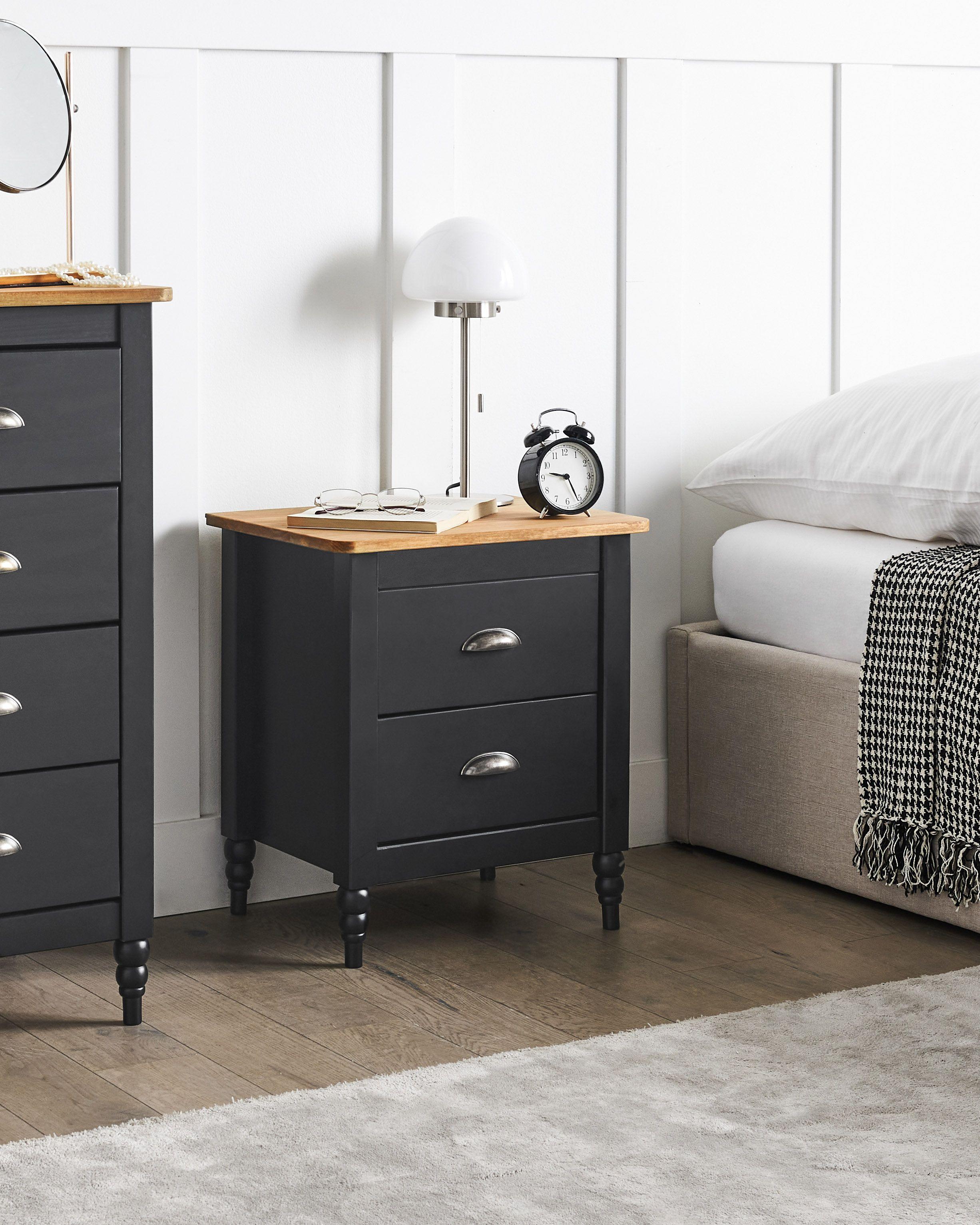 Beliani Table de nuit à 2 tiroirs en Bois de pin Rétro SHILLINGTON  