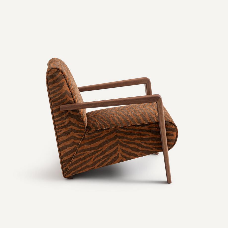 AM.PM Fauteuil noyer massif tissu imprimé animal  