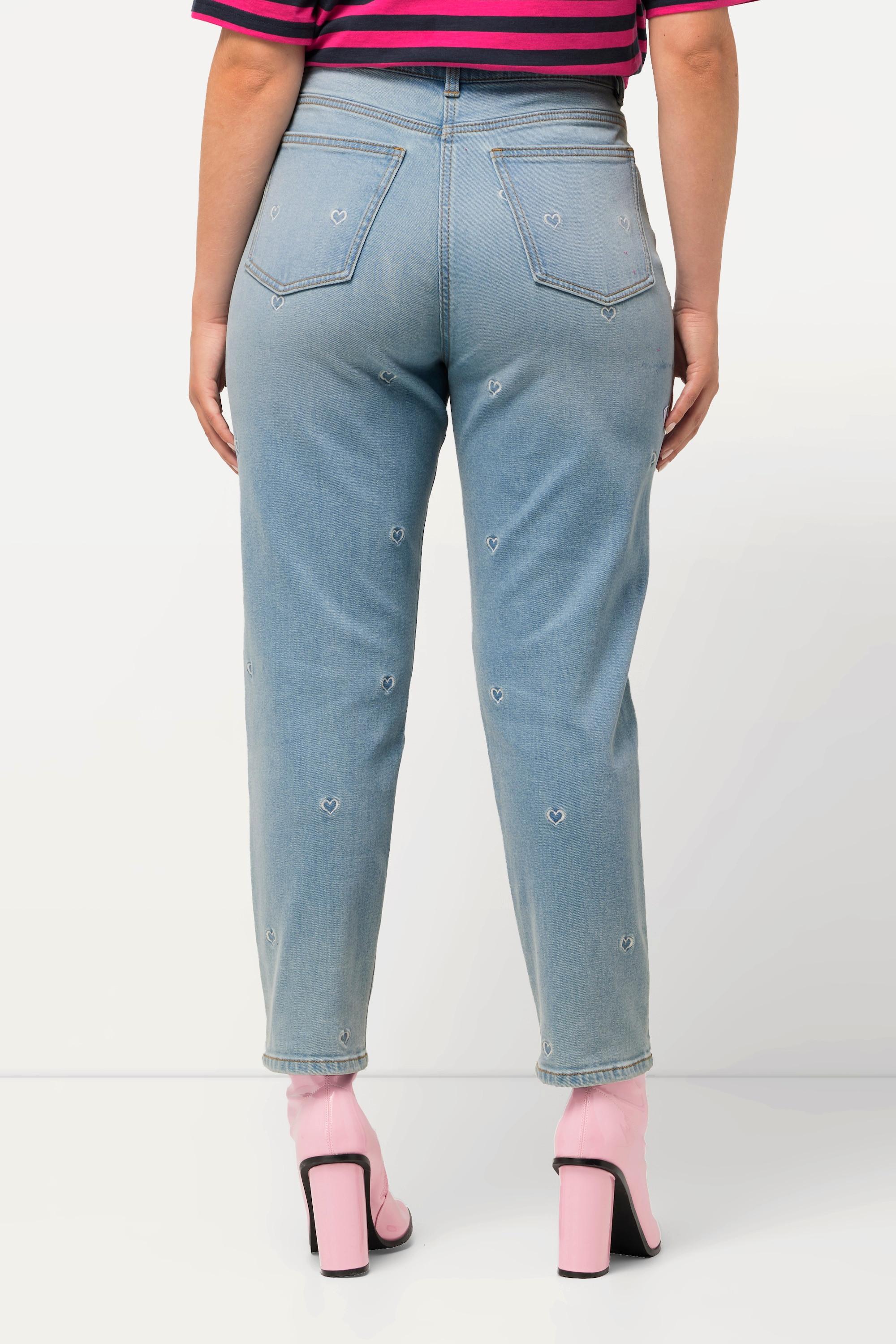 Ulla Popken  Mom jeans con cuore ricamato e taglio a cinque tasche 