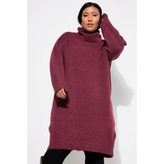 Studio Untold  Robe oversize en maille, longueur mini, col roulé, manches longues 