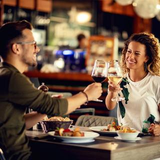 Geschenkidee  Abend im Casino de Courrendlin mit Essen (für 2 Personen) 