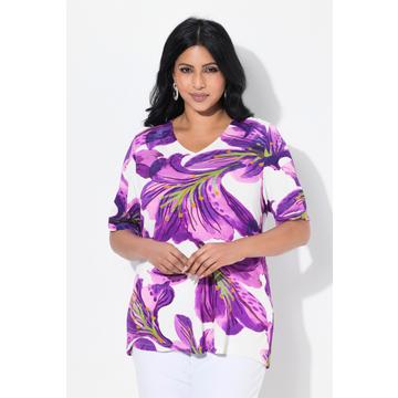 T-shirt à fleurs. Encolure V, manches courtes. Coupe Classic