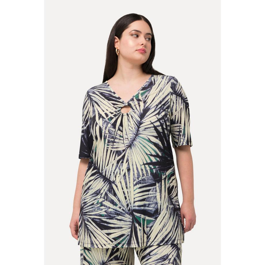 Ulla Popken Imprimé Feuilles de Palmier Col V Manches Courtes T-Shirt avec Anneau Décoratif  