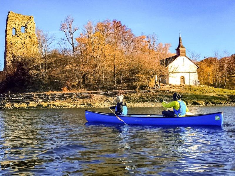 Smartbox  Nel blu della Svizzera: noleggio di kayak biposto per un giorno - Cofanetto regalo 