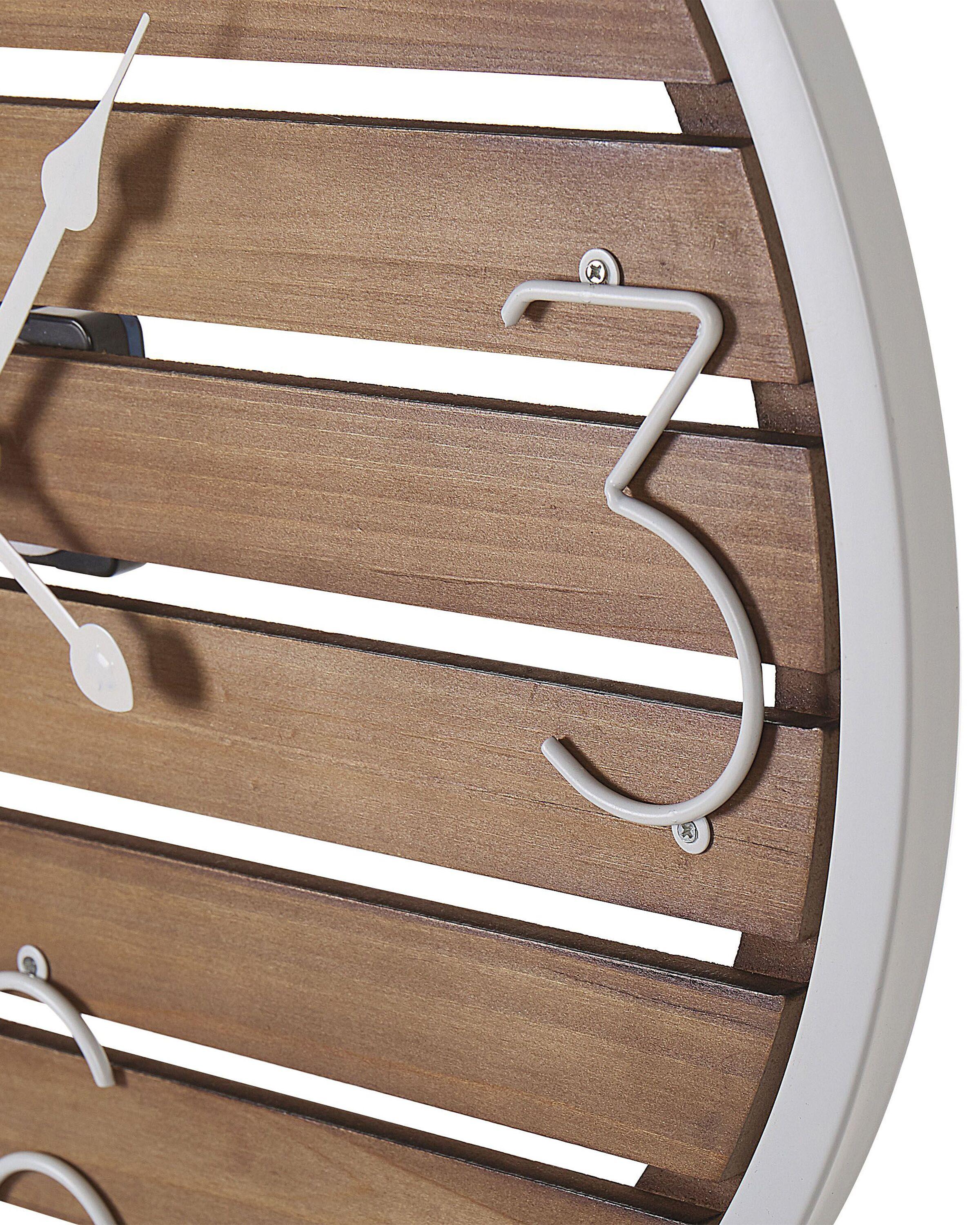 Beliani Wanduhr aus Tannenholz Rustikal ARRIAGA  