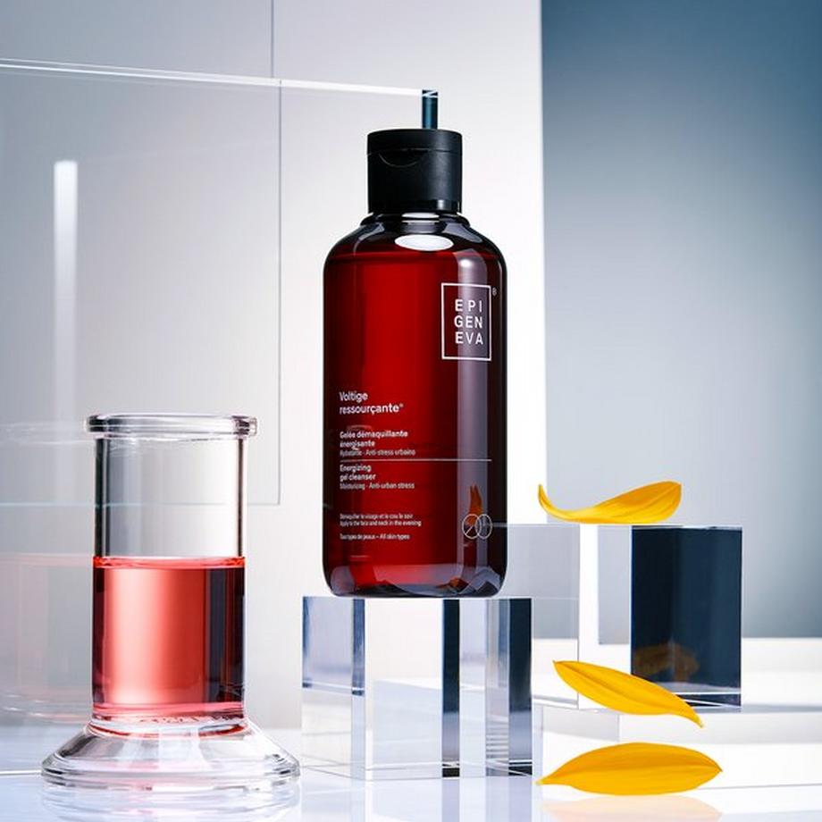 Epigeneva  Vitalisierendes Make-up-Entferner Gesicht Gel Feuchtigkeitsspendend  Gegen Stadtstress- Voltige ressourçante® 