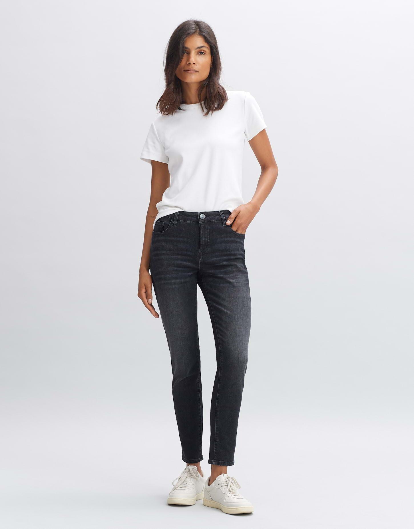 OPUS  Slim Jeans Evita dark Figurbetont 