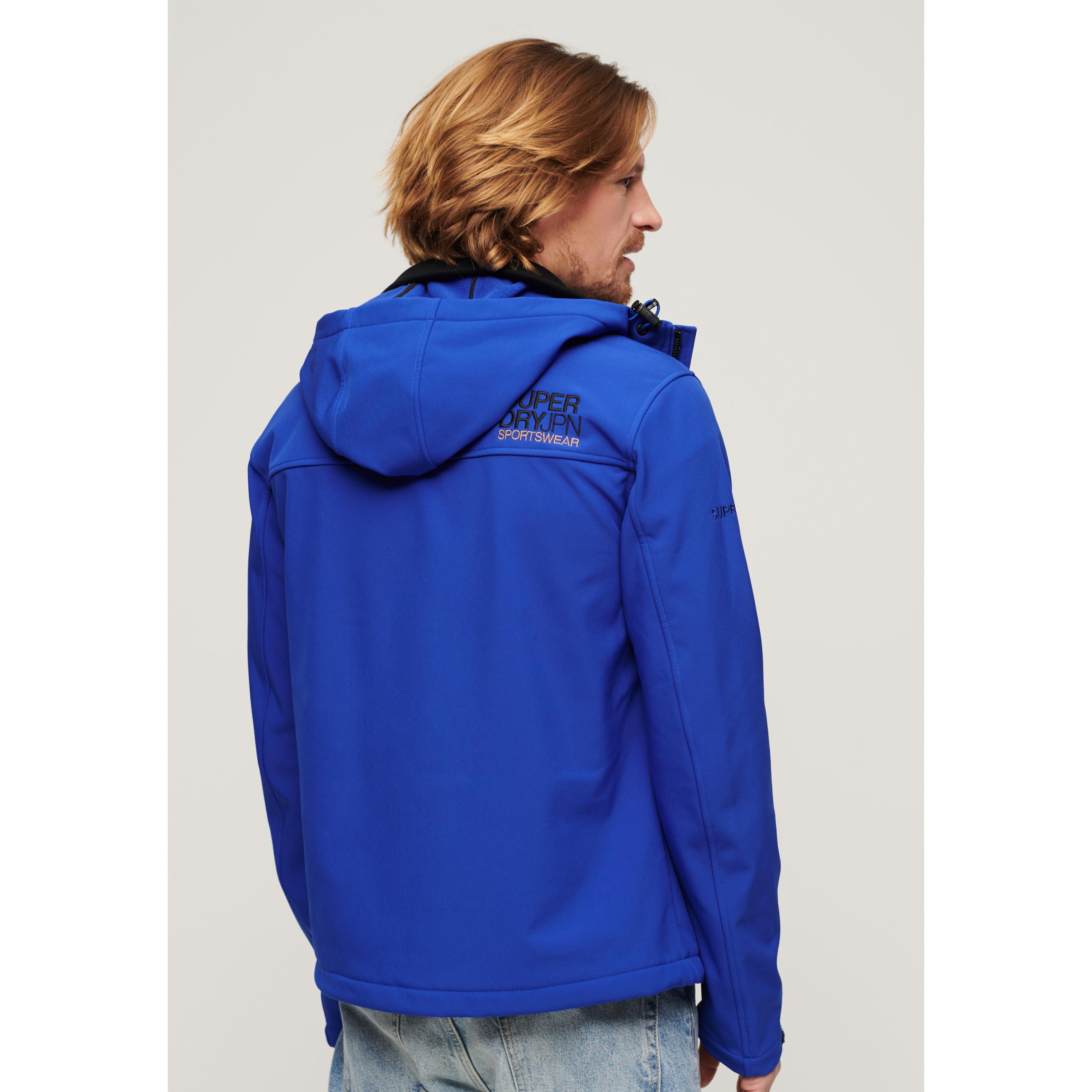 Superdry  veste à capuche softshe trekker 