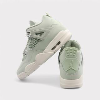 NIKE  Air Jordan 4 - Seafoam Sail 
