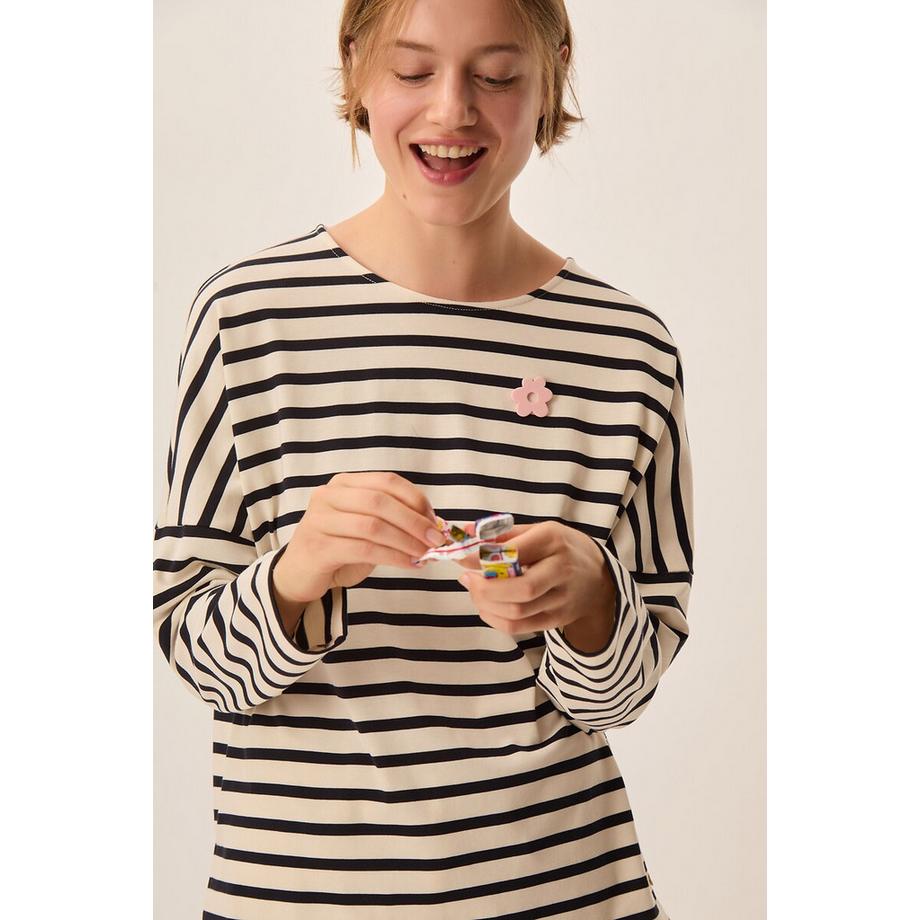 Gestreiftes T-Shirt mit langen Ärmeln