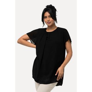 Ulla Popken  Blouse avec drapé, décolleté rond et manches courtes. Silhouette en A. 