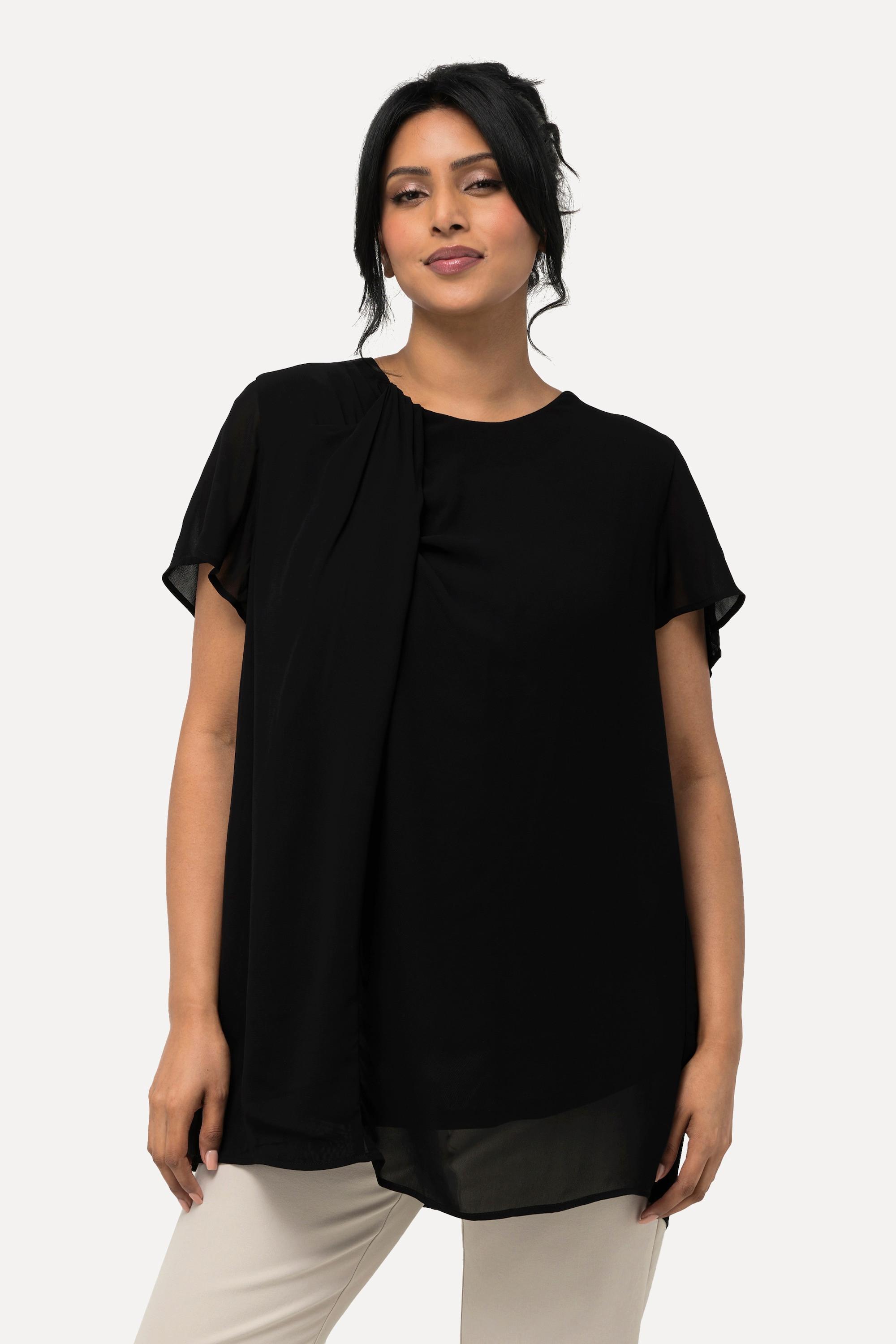 Ulla Popken  Blouse avec drapé, décolleté rond et manches courtes. Silhouette en A. 