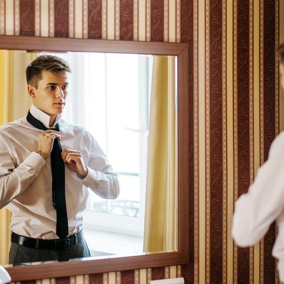 B2X Gürtelhalter für die Garderobe  