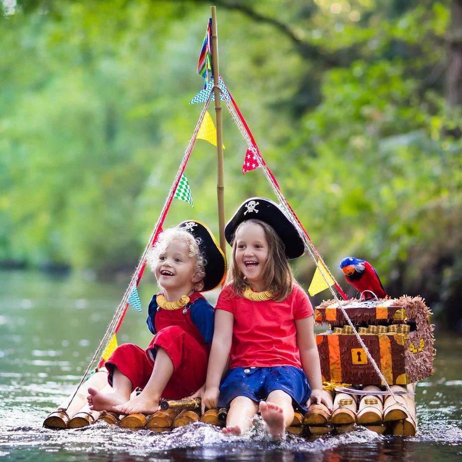 B2X  Pirates avec des pièces d'or 