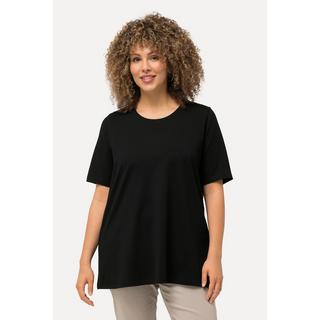 Ulla Popken  T-shirt dal taglio svasato con scollo a girocollo e mezze maniche 