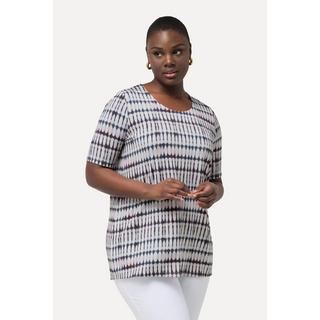 Ulla Popken  T-shirt en tissu fluide slinky avec motif batik. Col rond et manches courtes. Ligne A 