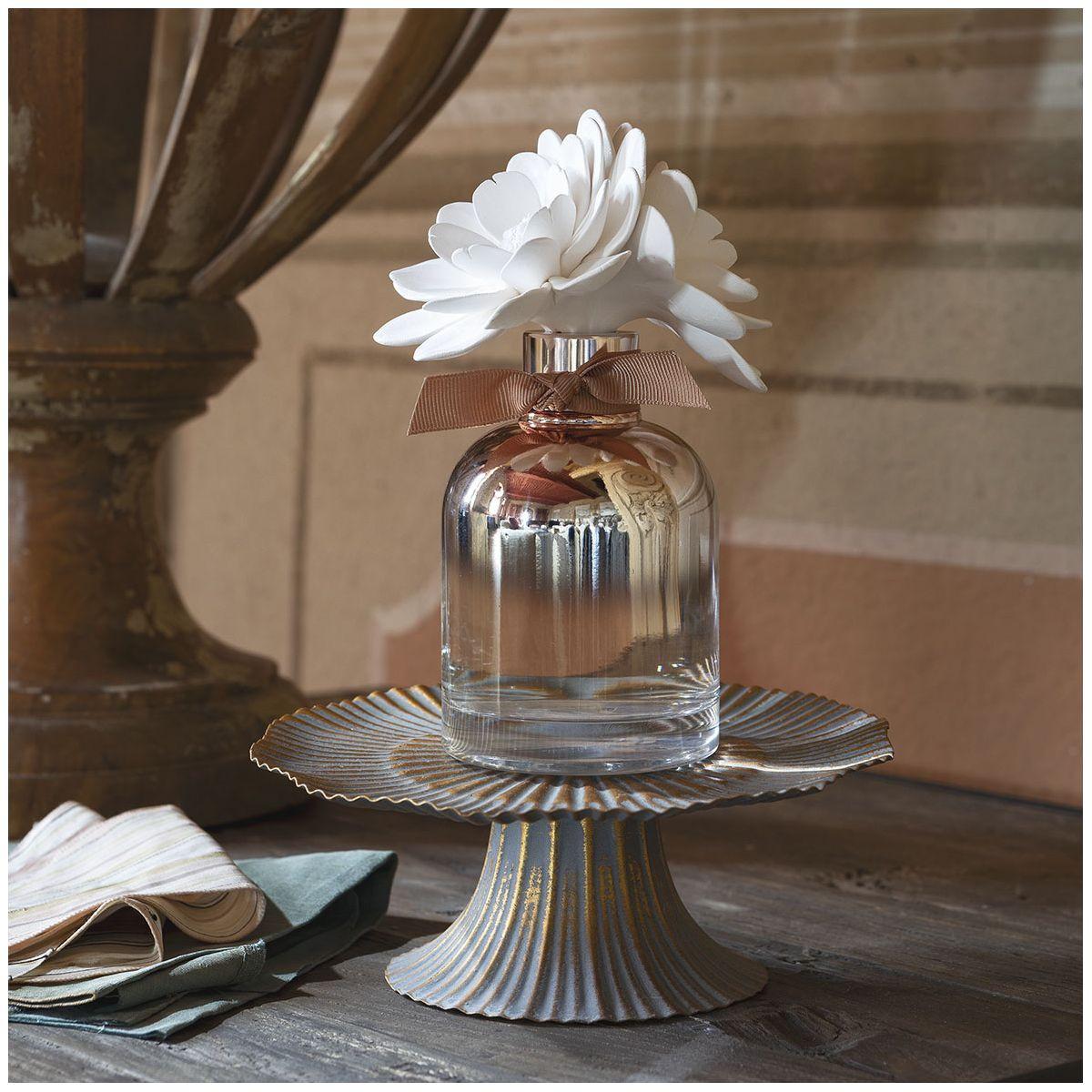 Mathilde M  Vase floral Diffuseur-Jasmin. 