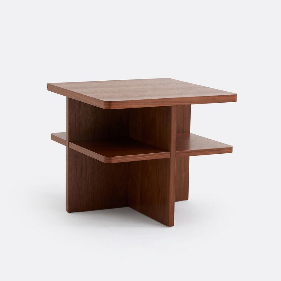 Nachttisch mit Walnussfurnier