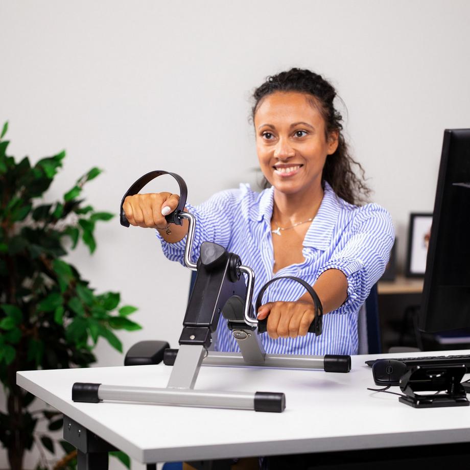 B2X  Allenatore per braccia e gambe 