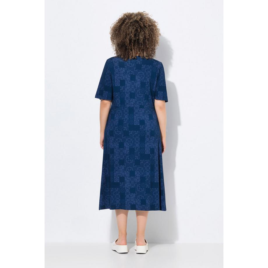 Ulla Popken Abito di jersey Taglio svasato Scollo a girocollo Mezze maniche con volant  