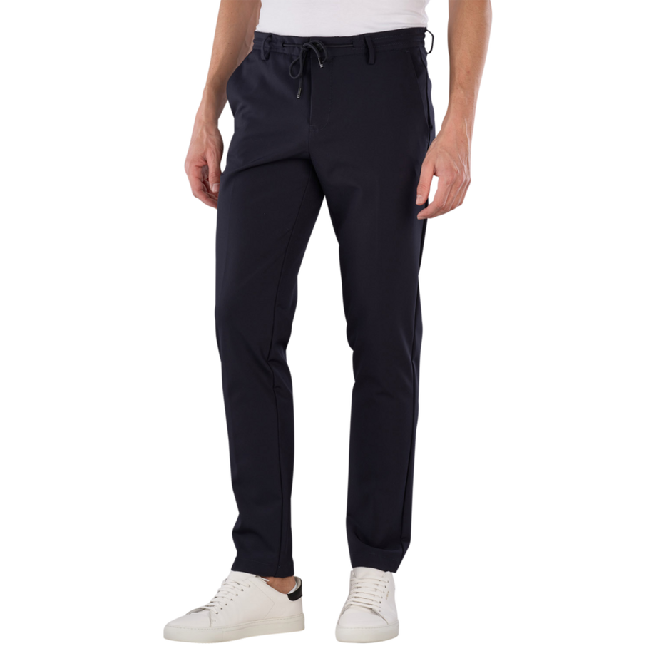 VANGUARD V12 Slim Fit Technical Stretch Chino  