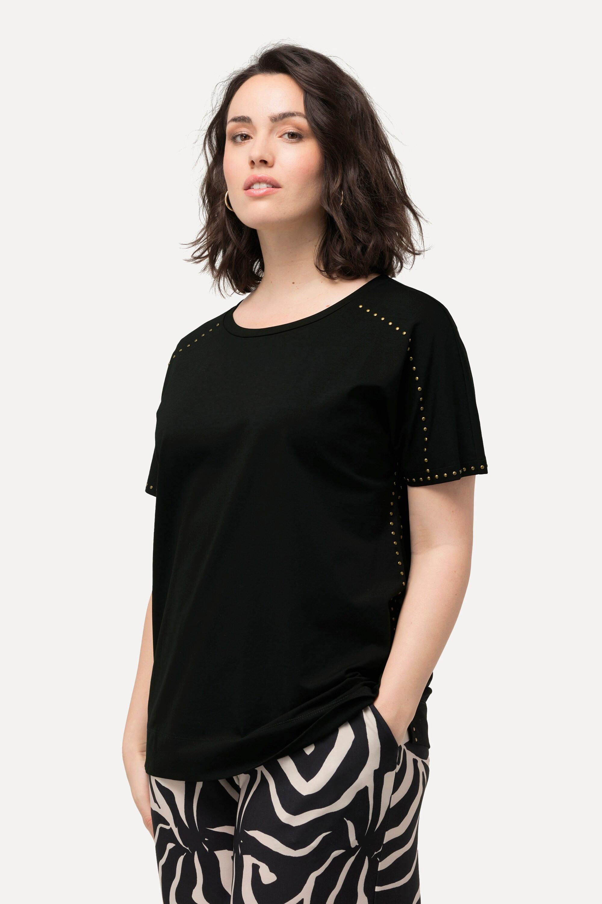 Ulla Popken  T-shirt dal taglio oversize con rivetti, scollo a girocollo e mezze maniche 