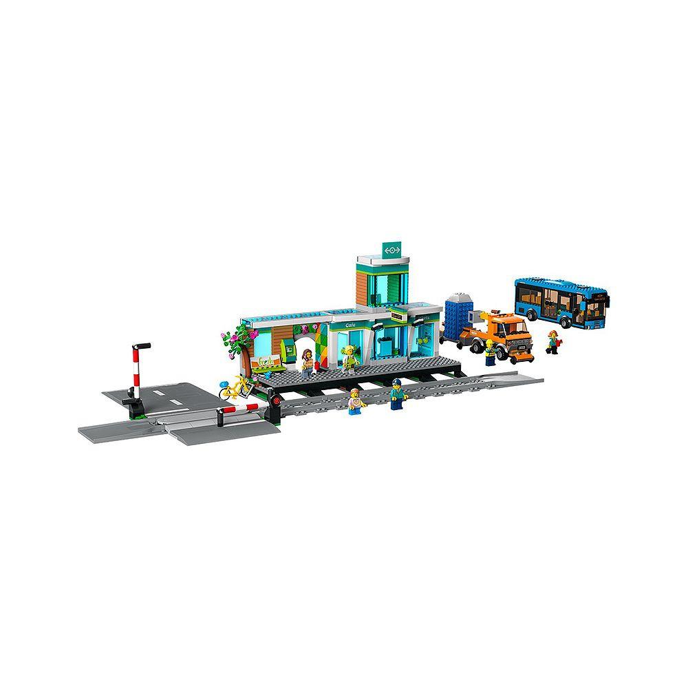 LEGO®  LEGO City Stazione ferroviaria 