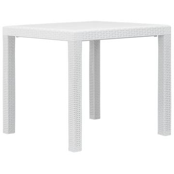 Table de jardin plastique