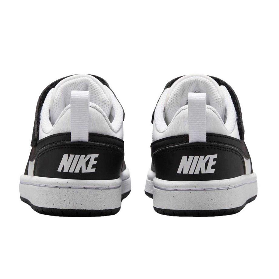NIKE Baskets Court Borough avec Semelle Cupsole  