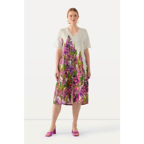 Ulla Popken  Robe midi en lin, imprimé à fleurs. Décolleté en V. Manches courtes. 