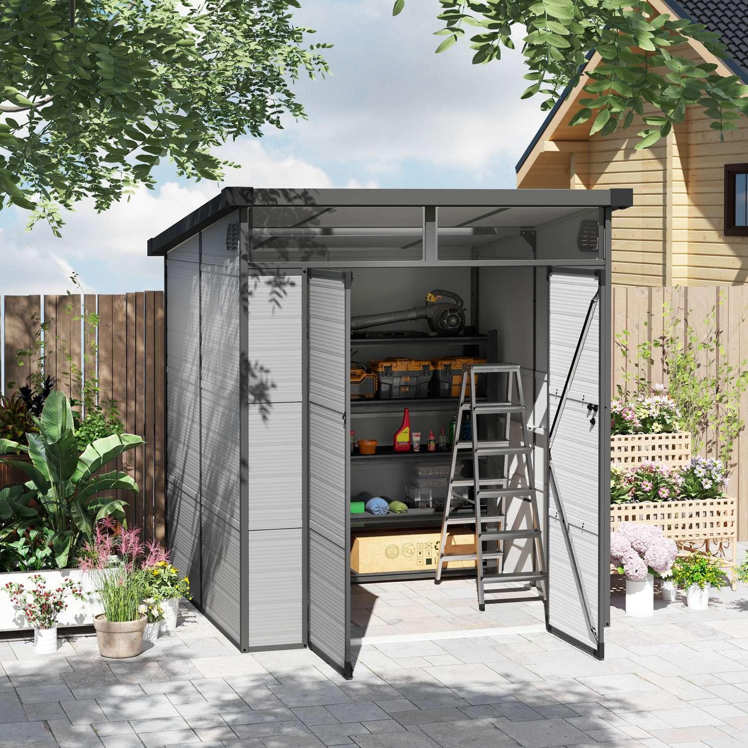 Northio Abri à outils en plastique 3,24 m³ 190 x 191 x 215 cm avec toit en appentis, porte verrouillable, abri de jardin résistant aux intempéries, armoire d'abri de jardin extérieur pour arrière-cour, espace extérieur, gris clair Aosom  