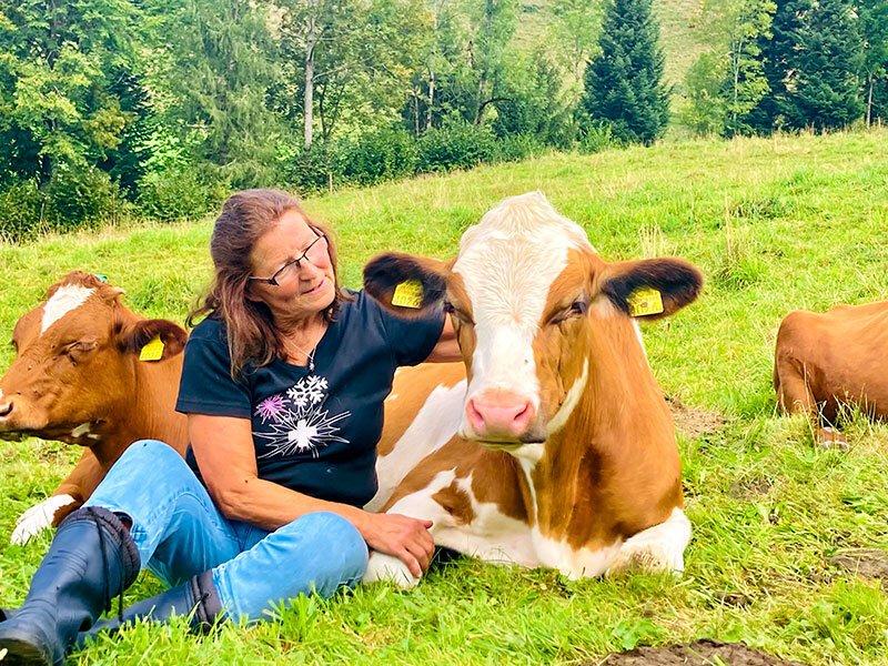 Smartbox  Câlinage de vaches pour 4 personnes dans une ferme près de Lucerne - Coffret Cadeau 