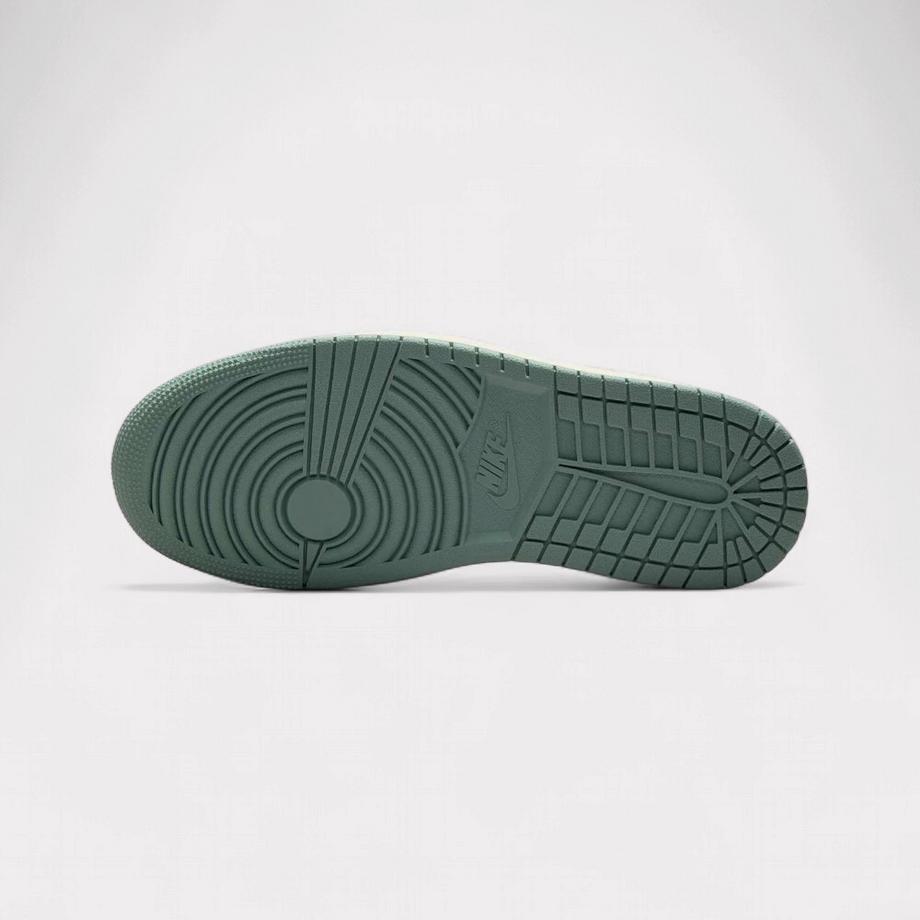 NIKE Air Jordan 1 Low Baskets  
