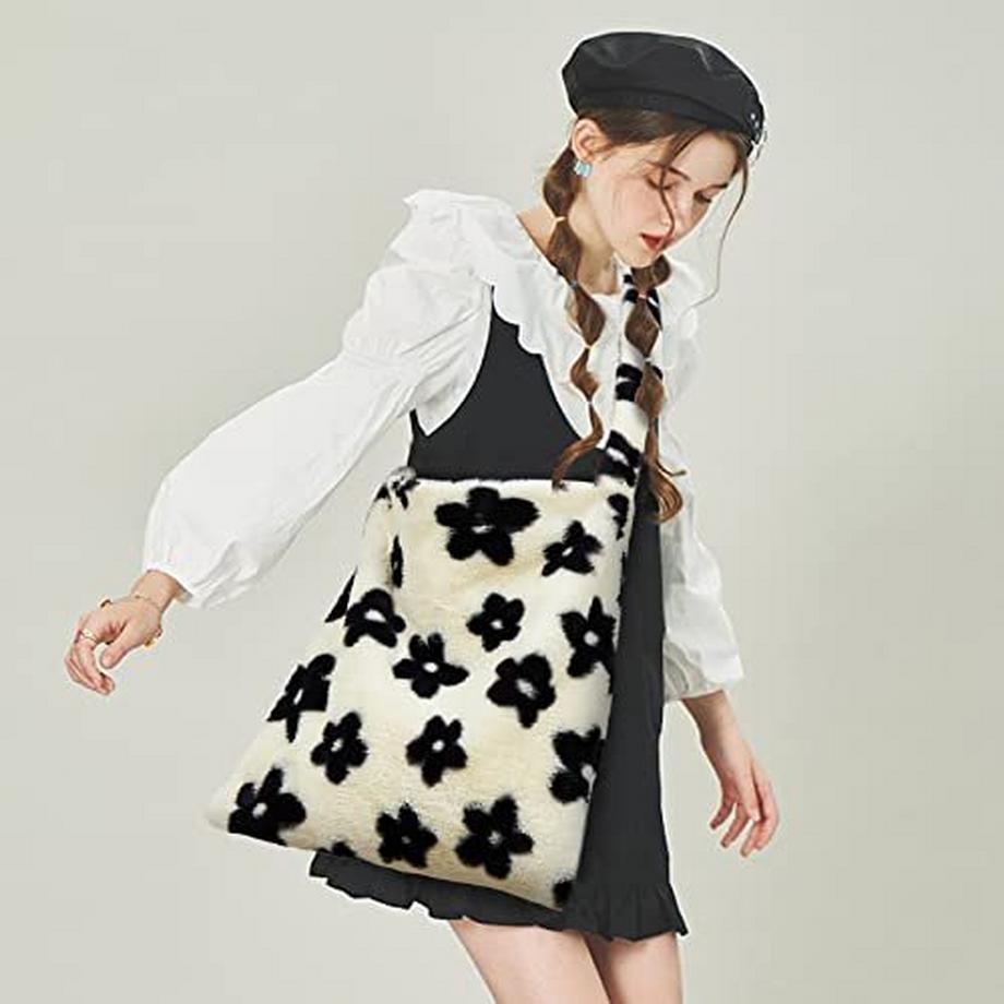 Only-bags.store Sac à bandoulière en peluche avec fermeture éclair noir floral  