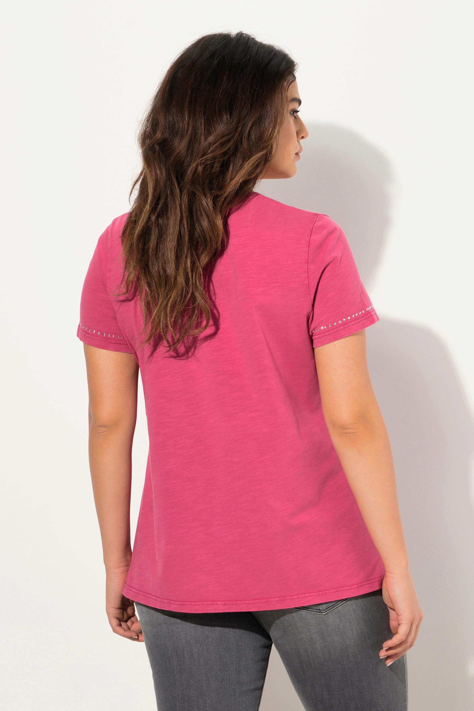 Ulla Popken  T-shirt cold dyed. Rivets fantaisie, col en V et manches courtes. 