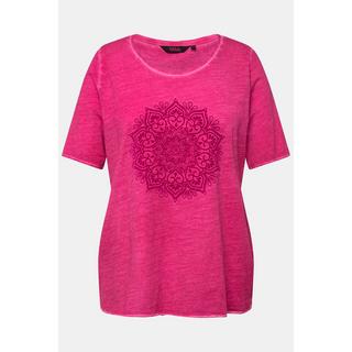 Ulla Popken  T-shirt classica con stampa floccata con mandala, scollo a girocollo e mezze maniche 