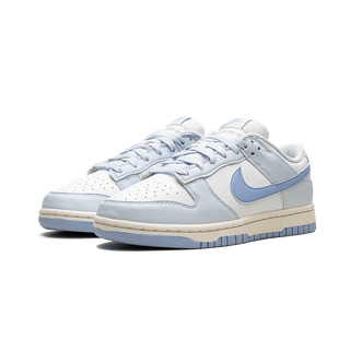 NIKE  Dunk Low Next Nature  Tint 