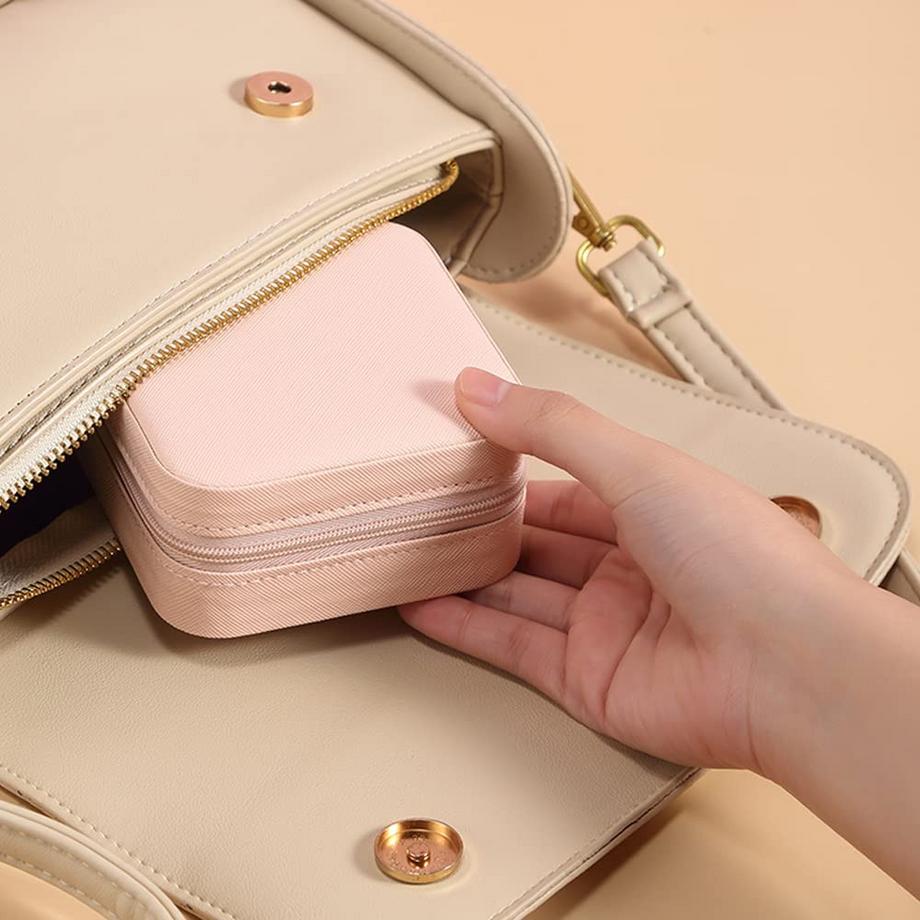 Only-bags.store  Boîte à bijoux , Mini boîte de rangement portable pour bagues, boucles d'oreilles 