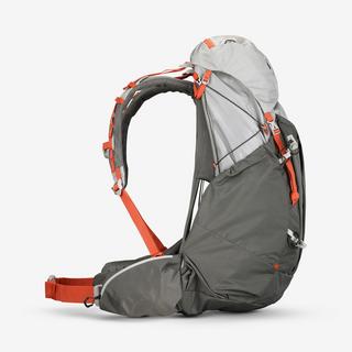 FORCLAZ MT 900 Ultraleichter Trekking Rucksack  