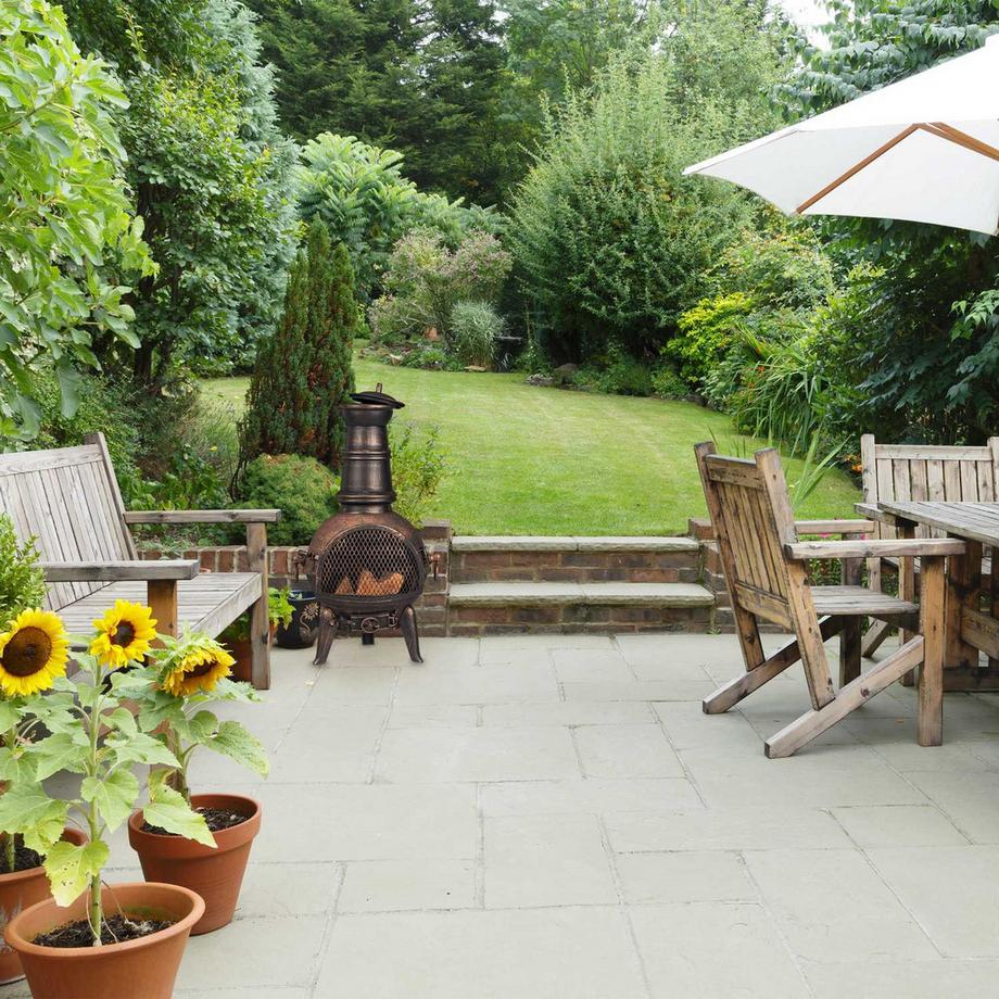 B2X  Bronzefarbener Außenkamin 