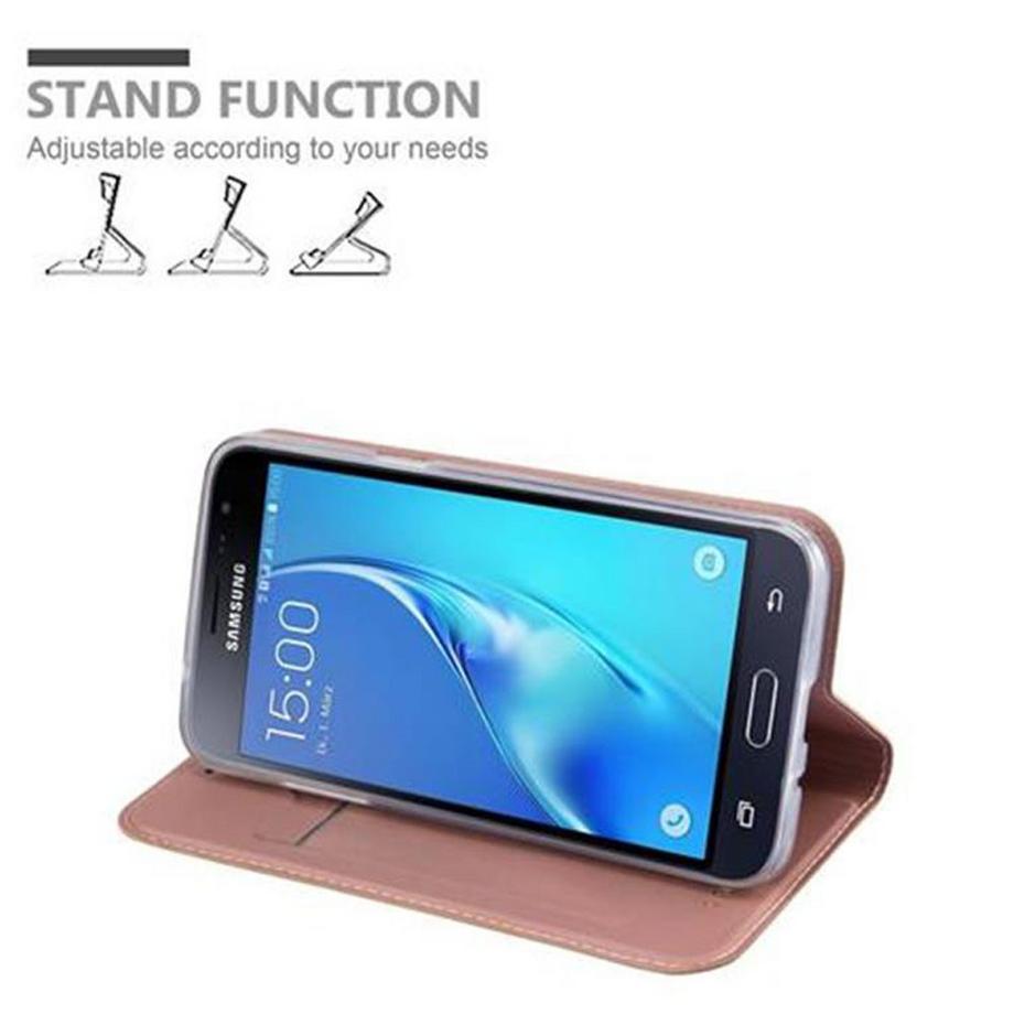 Cadorabo  Housse compatible avec Samsung Galaxy J3 2016 - Coque de protection avec fermeture magnétique, fonction de support et compartiment pour carte 