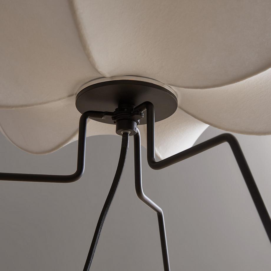 AM.PM Lampe de sol en métal fer et résine  