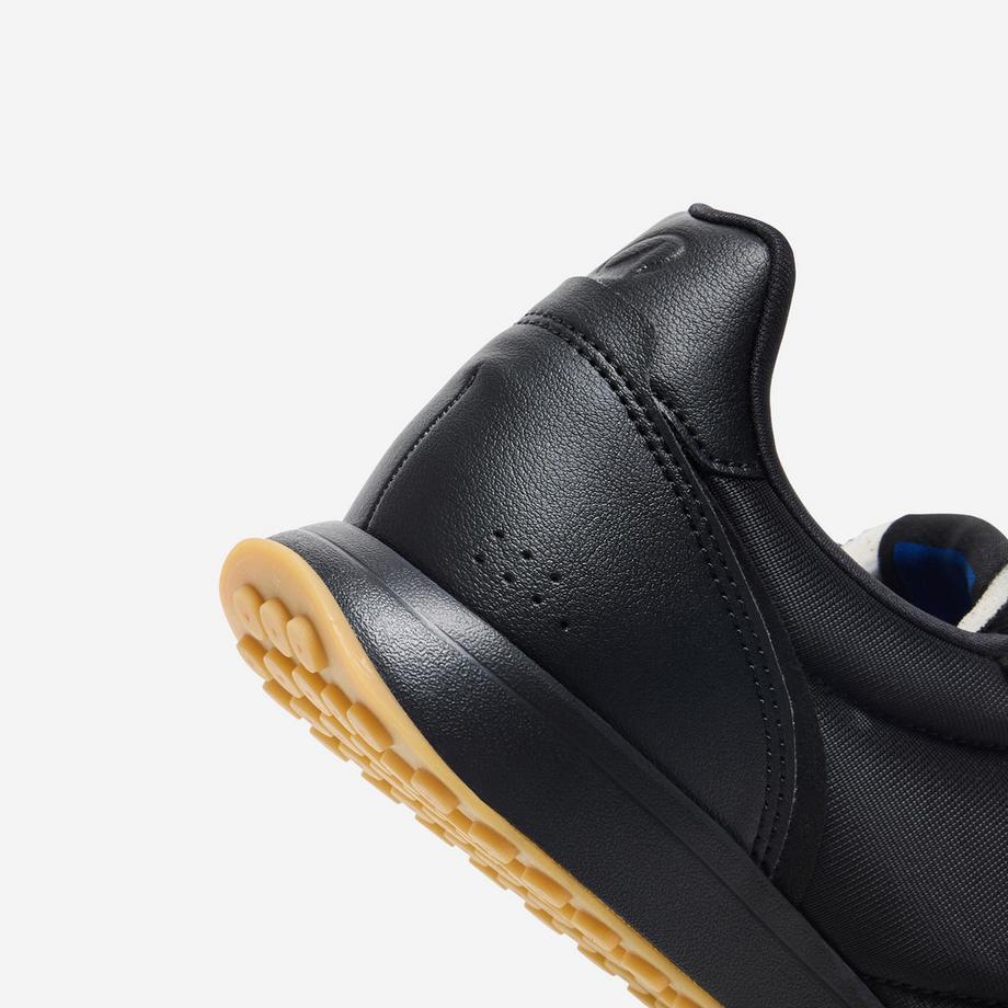 DECATHLON Sneakers piatte leggere  