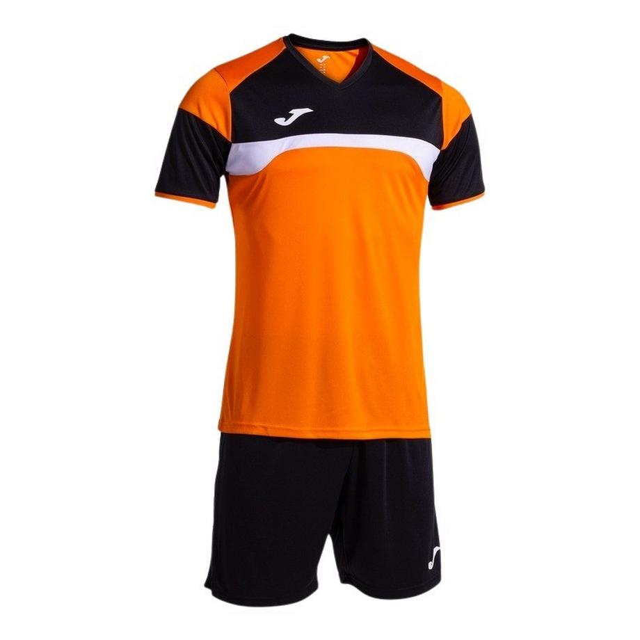 set aus trikot und shorts danubio iii