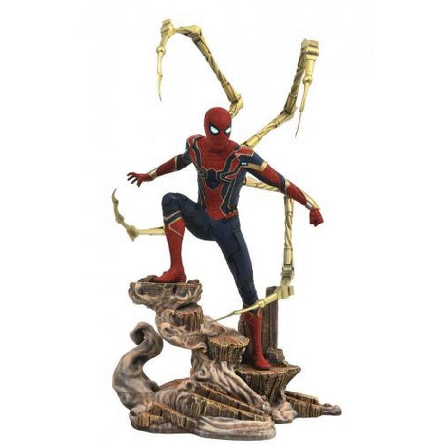 Diamond  ST Marvel Avengers Infinity War: Iron Spider-Man 23cm 