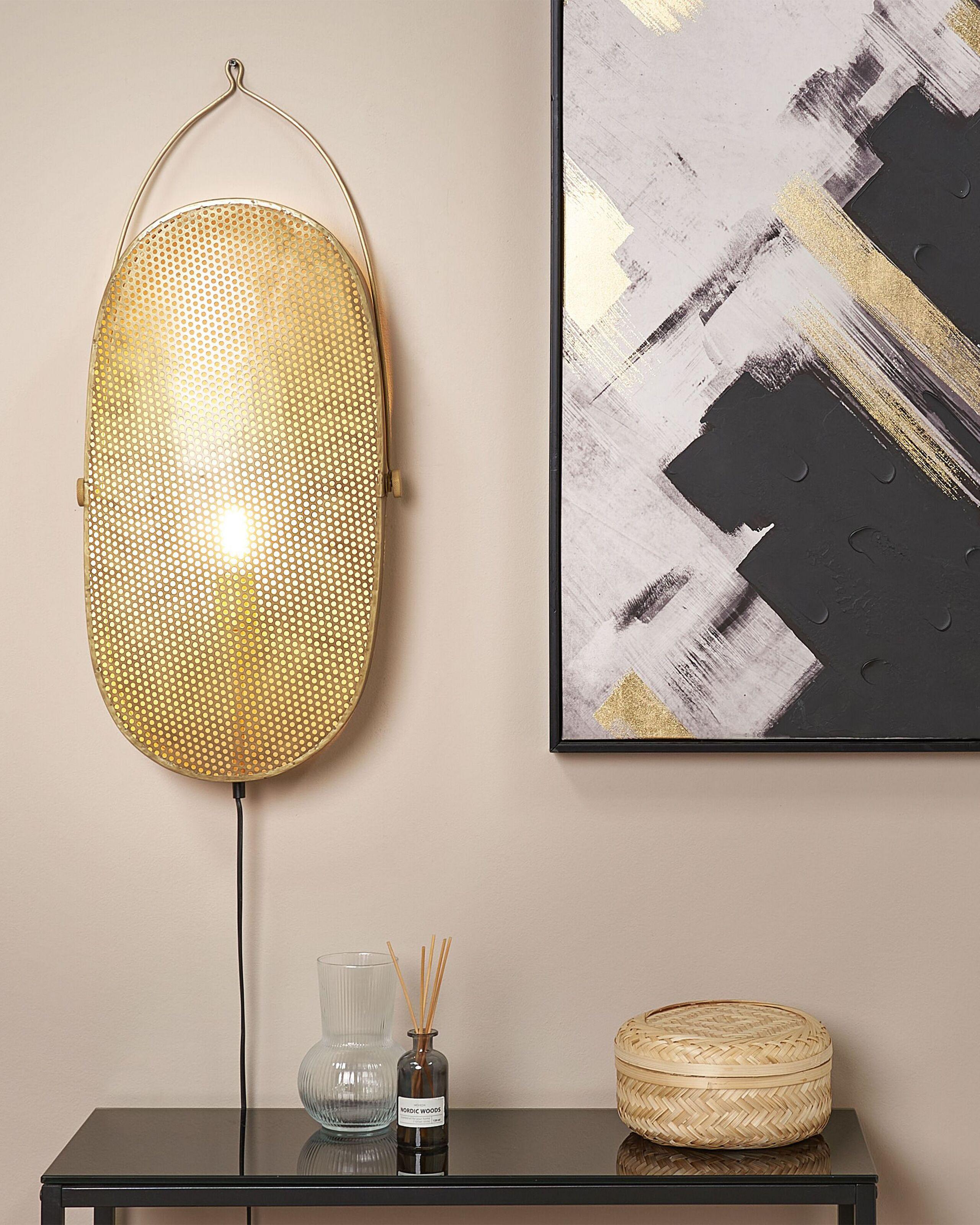 Beliani Wandlampe aus Eisen Modern KUNTHI  