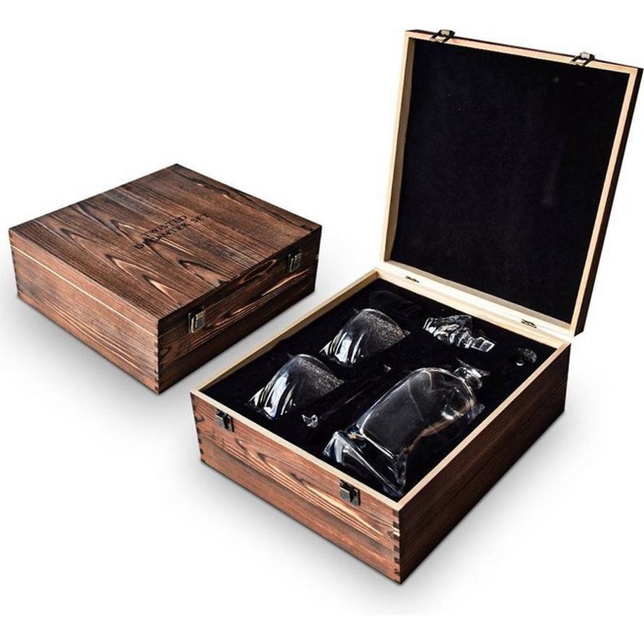 Mikamax Karaffen-Set mit zwei Gläsern - Twisted  