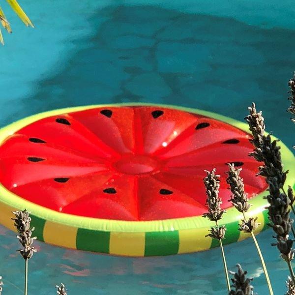 YEAZ  GIANT SERIE - WATERMELON Île gonflable - impulse red 